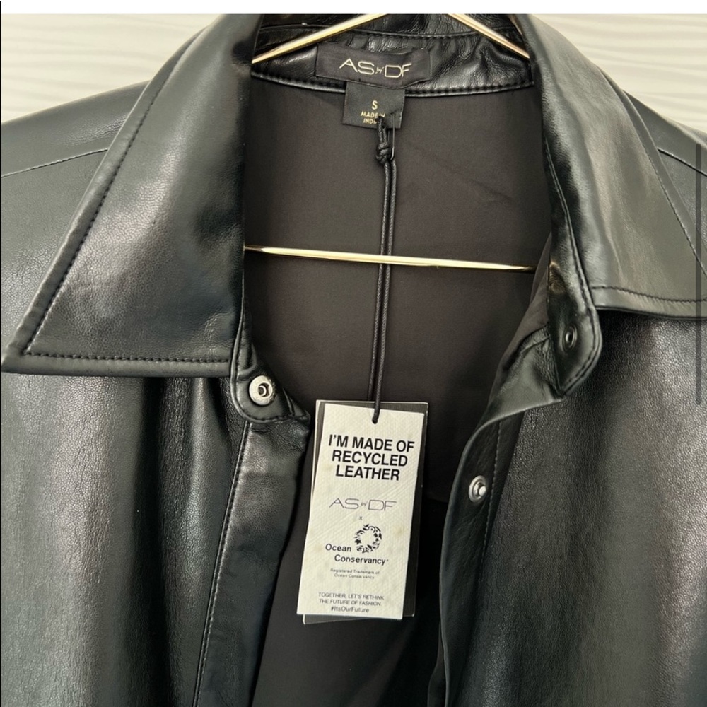 Black leather - Picture 5 of 12